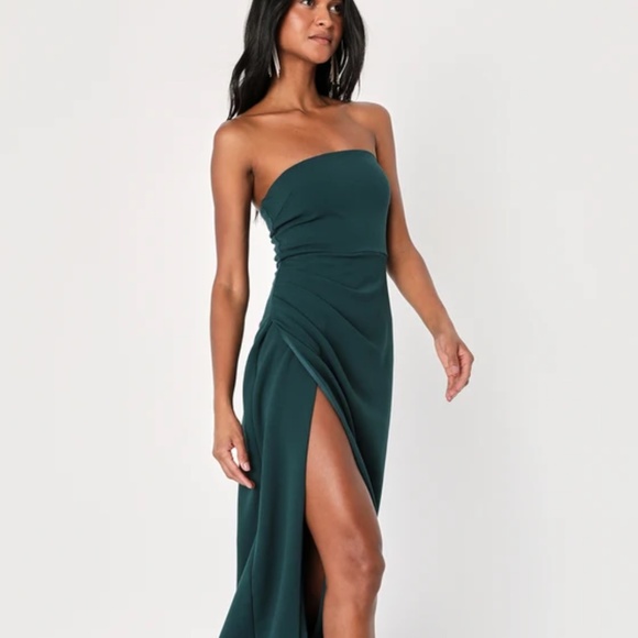 New Lulus dress never worn - Picture 3 of 4